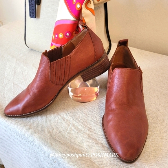 LUCKY BRAND leather bootie super soft quality leather slip on stacked heel shoe - Picture 7 of 17
